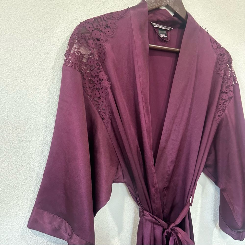 Victoria’s Secret purple satin lace robe - Picture 2 of 6